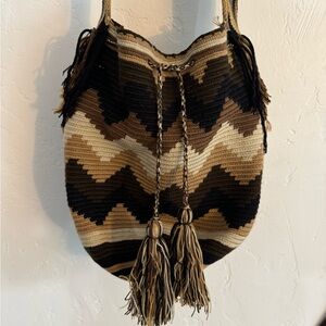 WAYUU TRIBE BAG PURSE BROWN BLACK